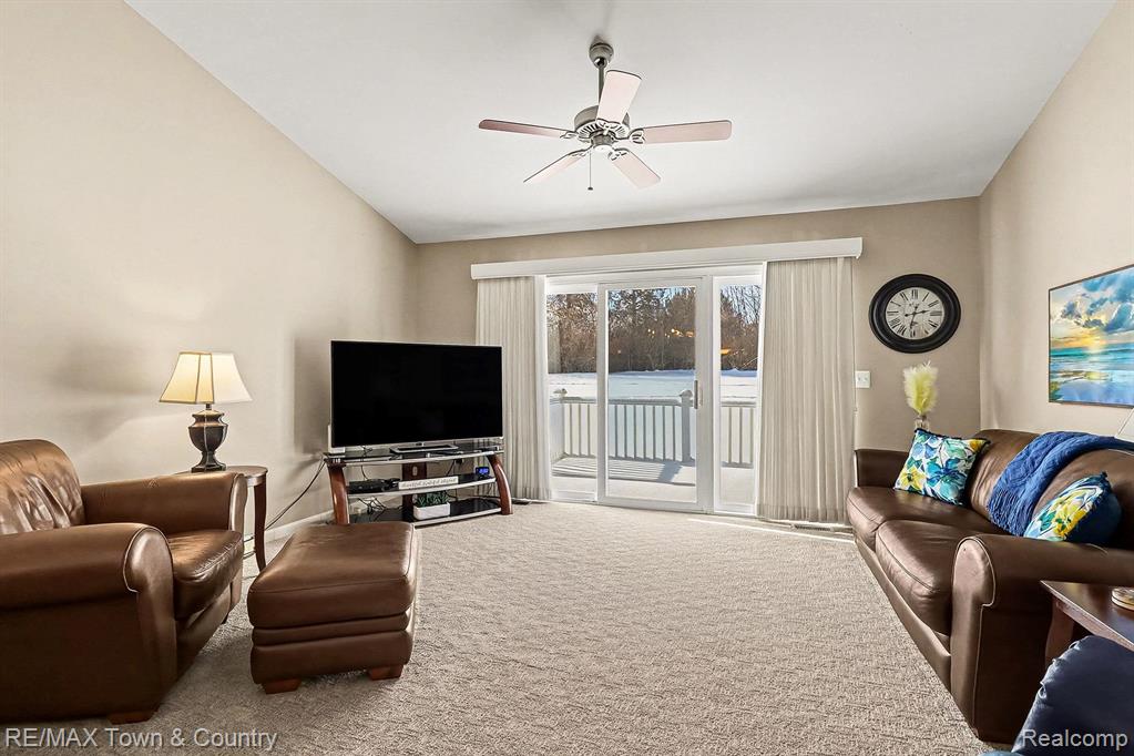 7241 Kings Way, Flushing, MI 48433 — Photo 3