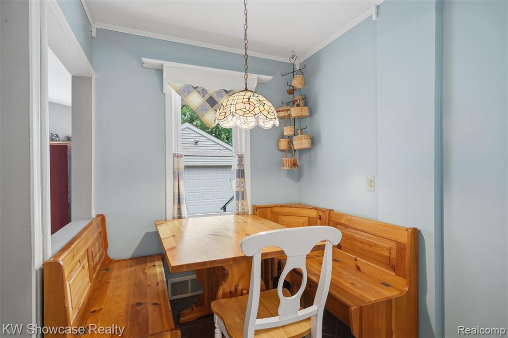 2071 Dorothea Road, Berkley, MI 48072 — Photo 16