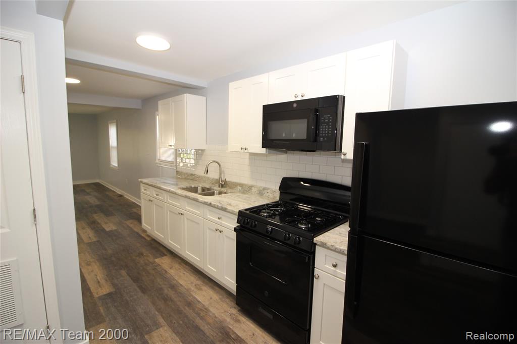 5847 WEDDEL Street, Taylor, MI — Photo 11