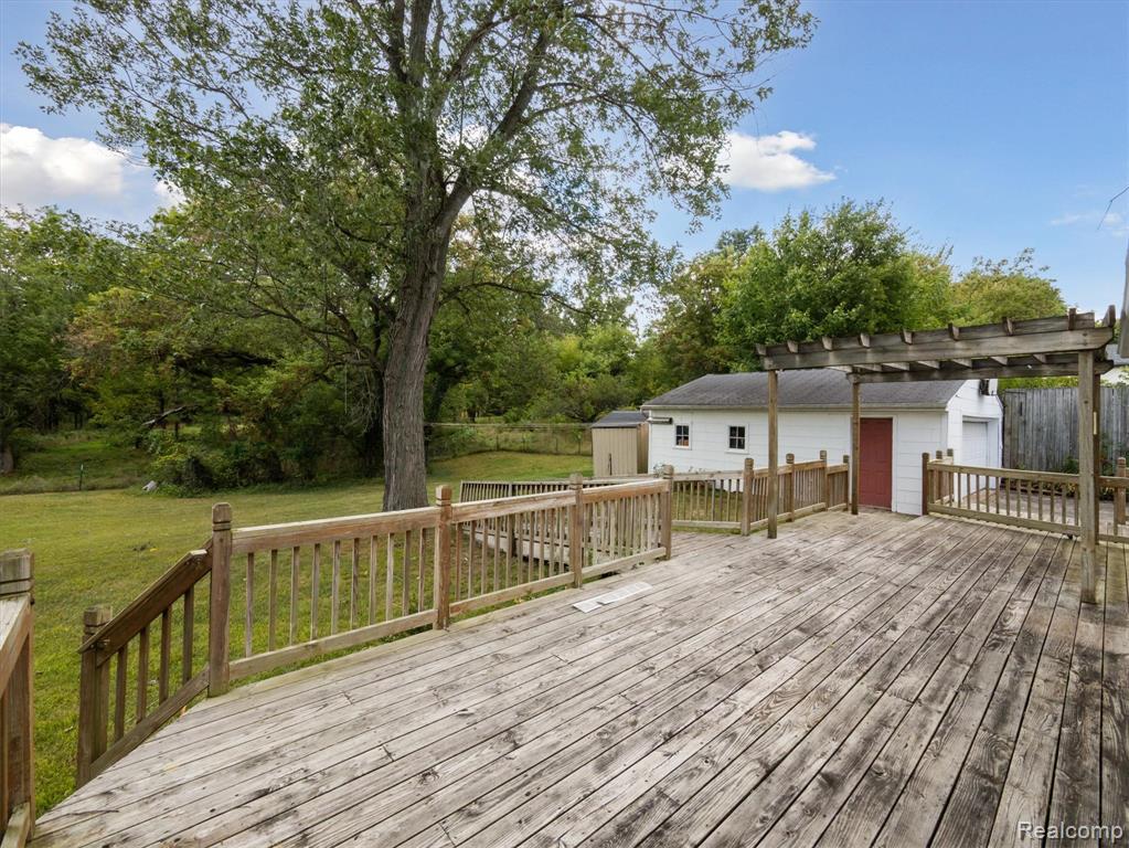 260 S DEXTER Street, Pinckney, MI 48169 — Photo 58