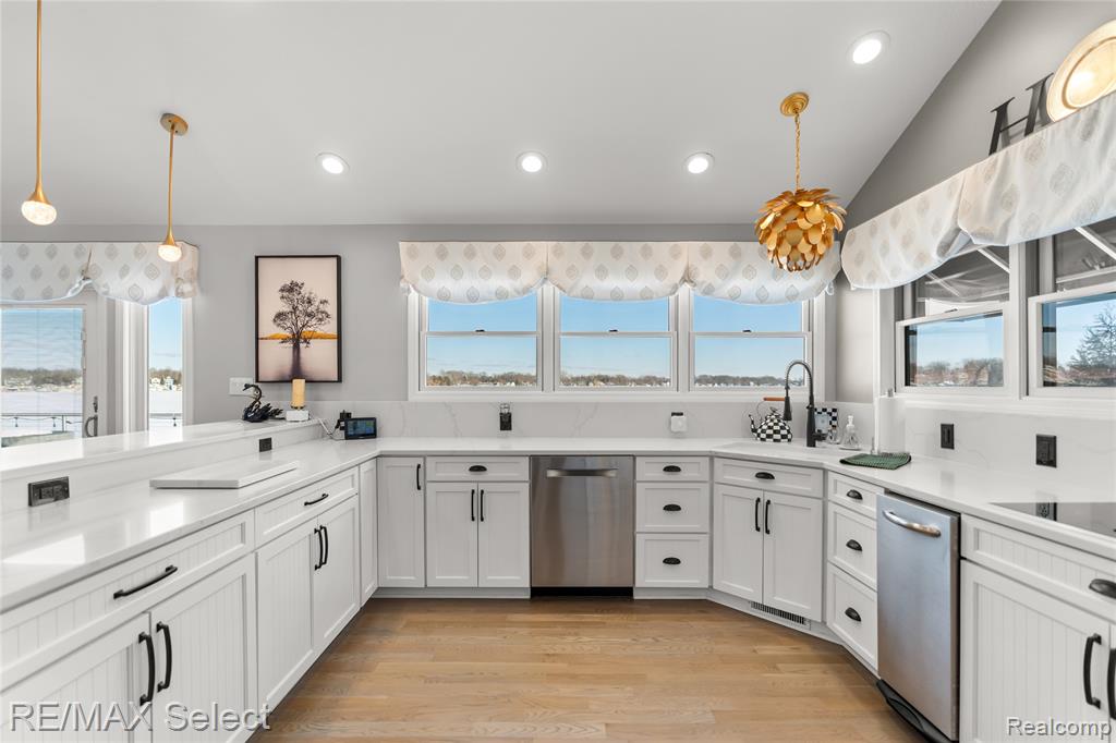 12363 Margaret Drive, Fenton, MI 48430 — Photo 10