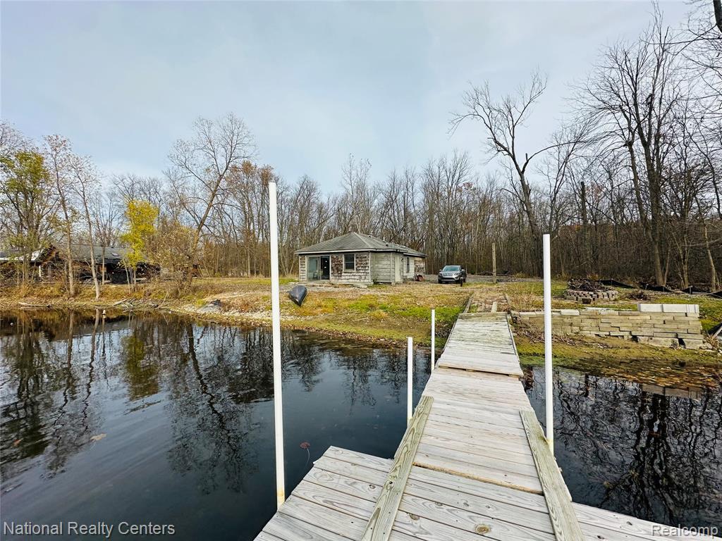 12063 Kirby Lane, South Lyon, MI 48178 — Photo 4