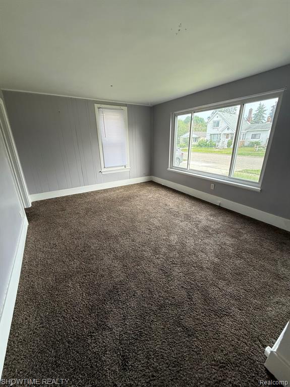 31 Fessenden Street, Mount Clemens, MI 48043 — Photo 2