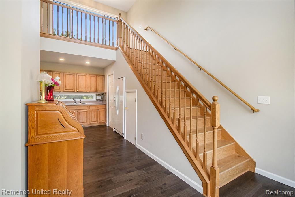 400 E SCHAFER Road, Pinckney, MI 48169 — Photo 6