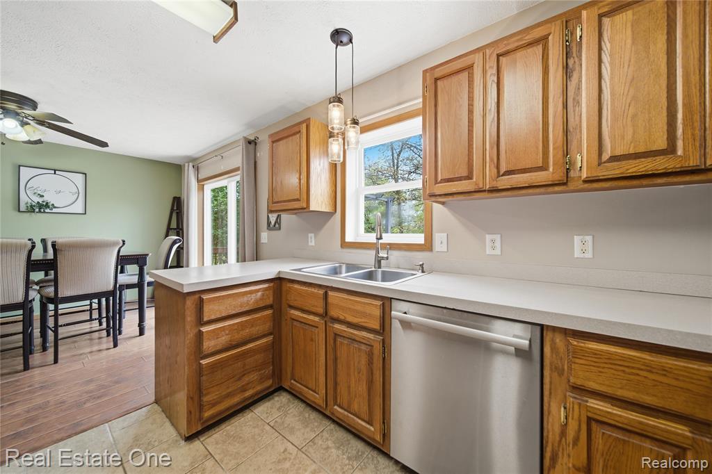 3351 N M 52, Stockbridge, MI 49285 — Photo 6