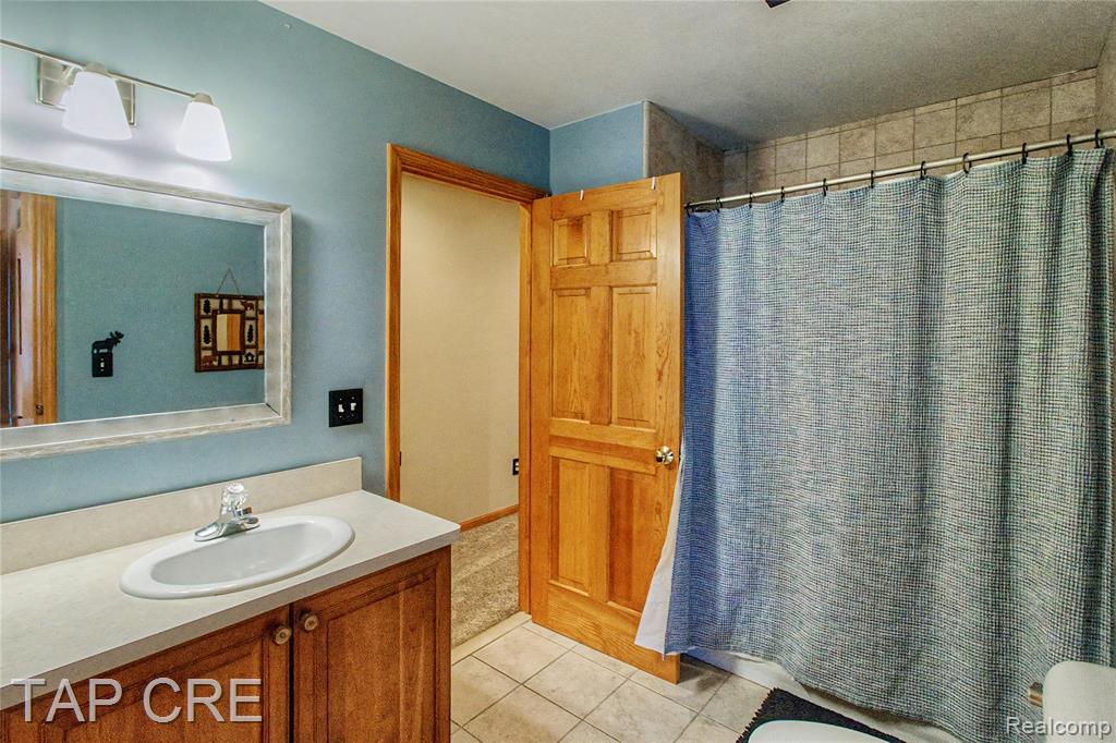 6417 Foxhollow Court, East China, MI — Photo 26