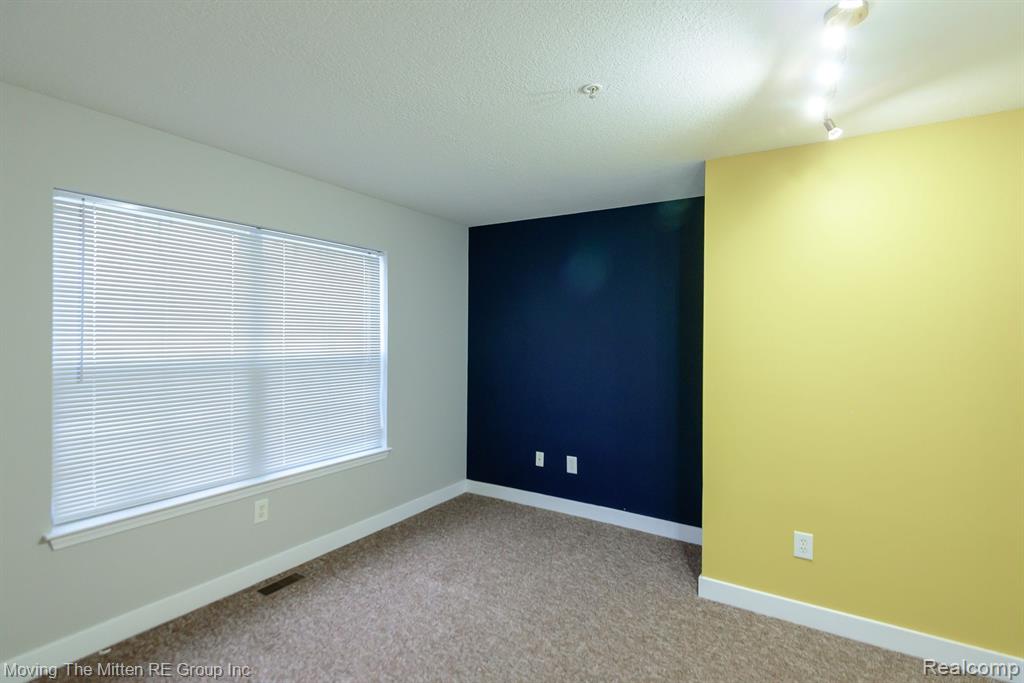 4109 INVERNESS Street, Dexter, MI 48130 — Photo 21