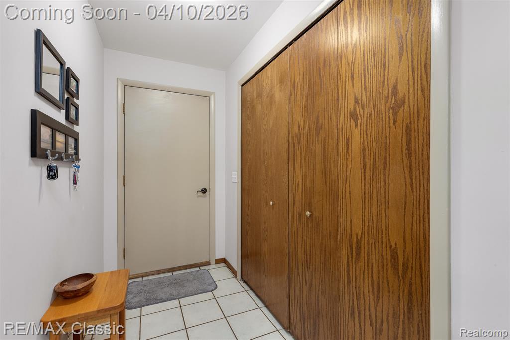 28085 Marcellus Drive, South Lyon, MI 48178 — Photo 29