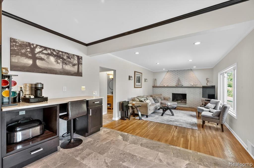 928 Hampstead Lane, Rochester Hills, MI 48309 — Photo 14
