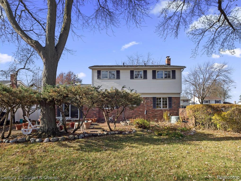 19419 Coachwood Road, Riverview, MI 48193 — Photo 44