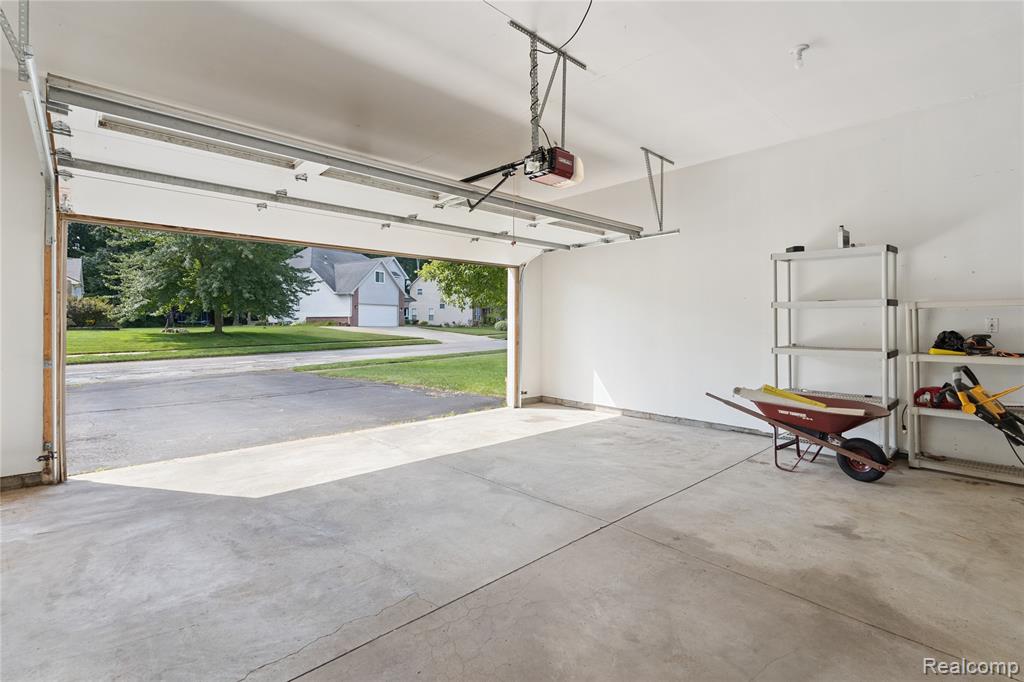 1441 Remsing Street, Hartland, MI 48353 — Photo 41
