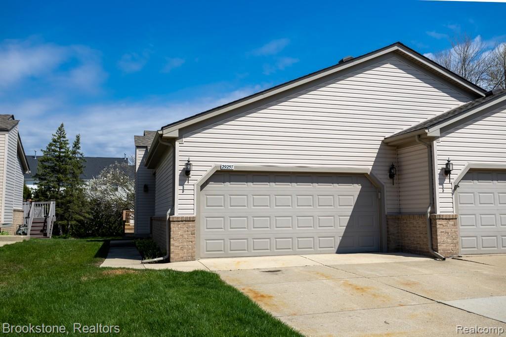 29257 Red Maple Drive, New Baltimore, MI — Photo 20