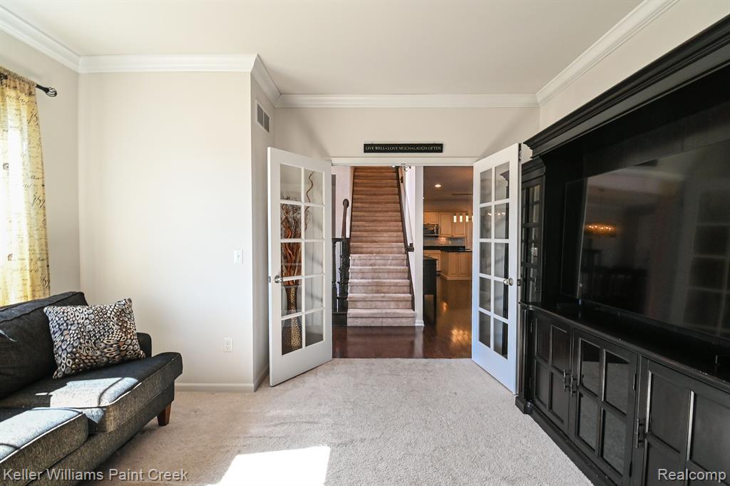 4217 FORSTER Lane, Shelby Twp, MI 48316 — Photo 25