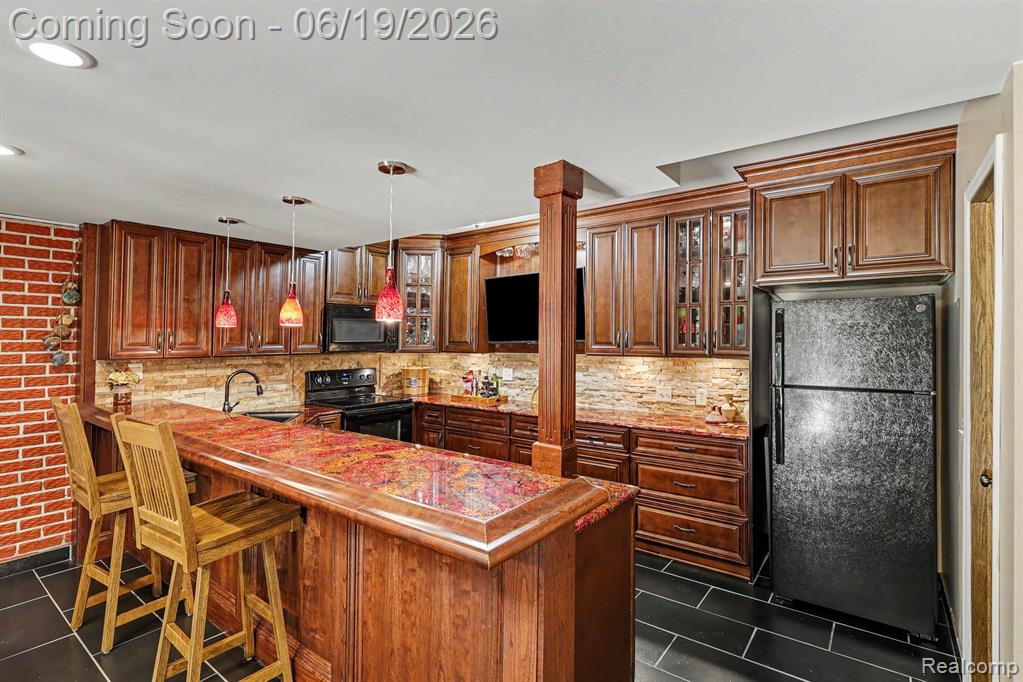 3141 Allison Lane, Highland, MI — Photo 38