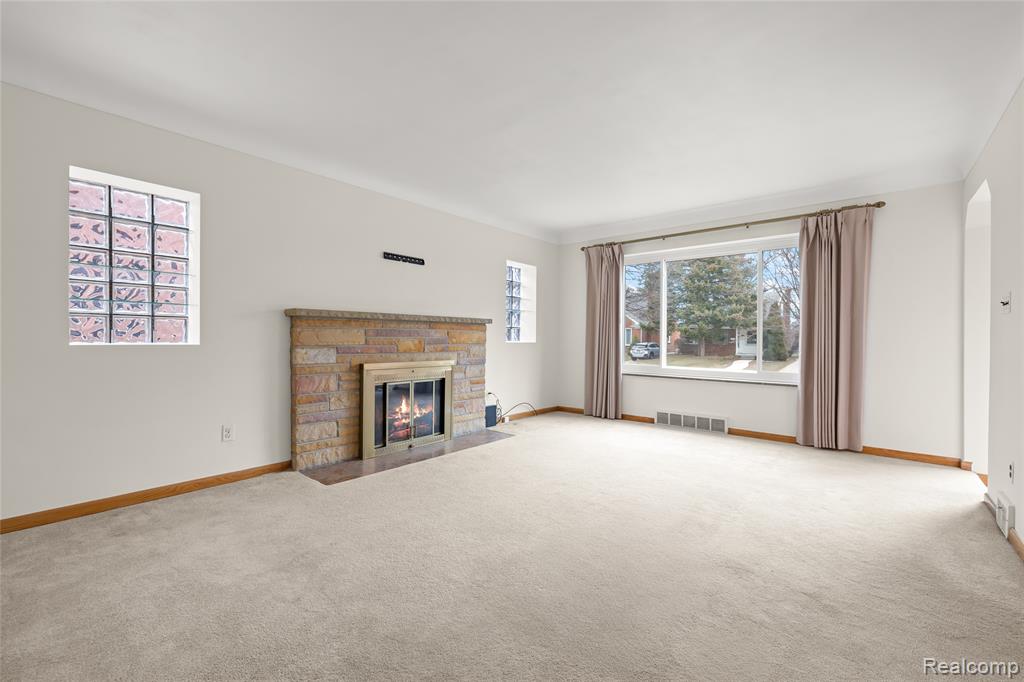 7828 Kolb Avenue, Allen Park, MI 48101 — Photo 5