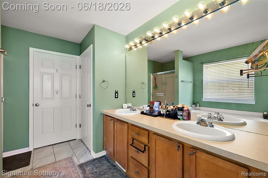 997 River Rock Drive, Holly, MI 48442 — Photo 30