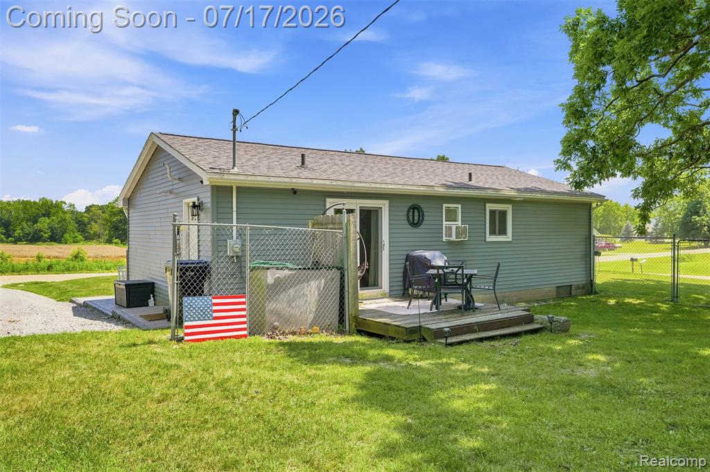 13514 Bird Road, Byron, MI 48418 — Photo 21