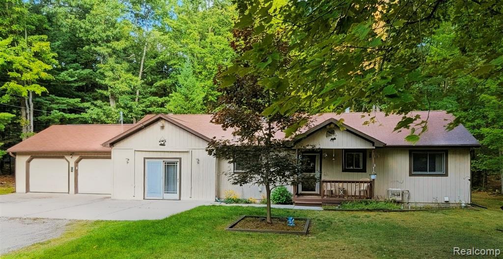 3260 Havenwood Circle, Lake, MI 48632 — Photo 32