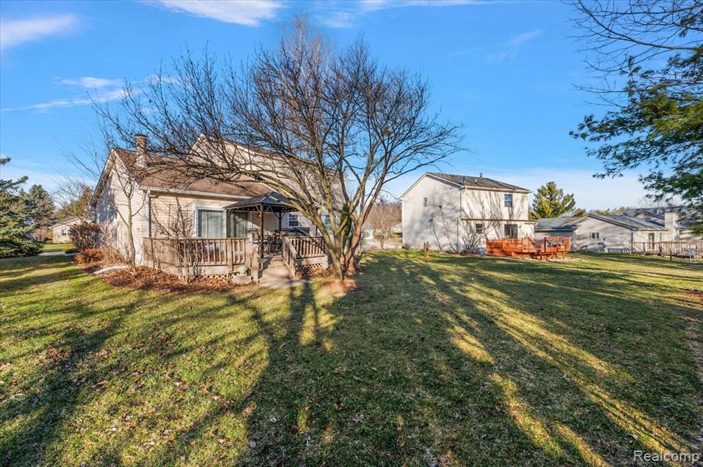 24546 Fairway Hills Drive, Novi, MI — Photo 43