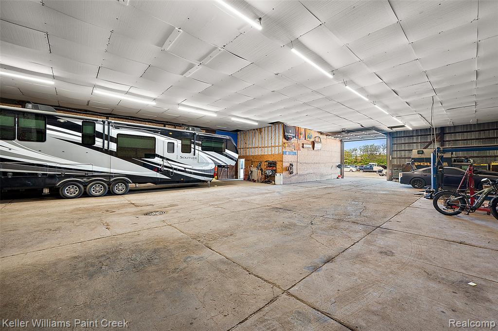 4376 Beecher Road, Flint, MI 48532 — Photo 16