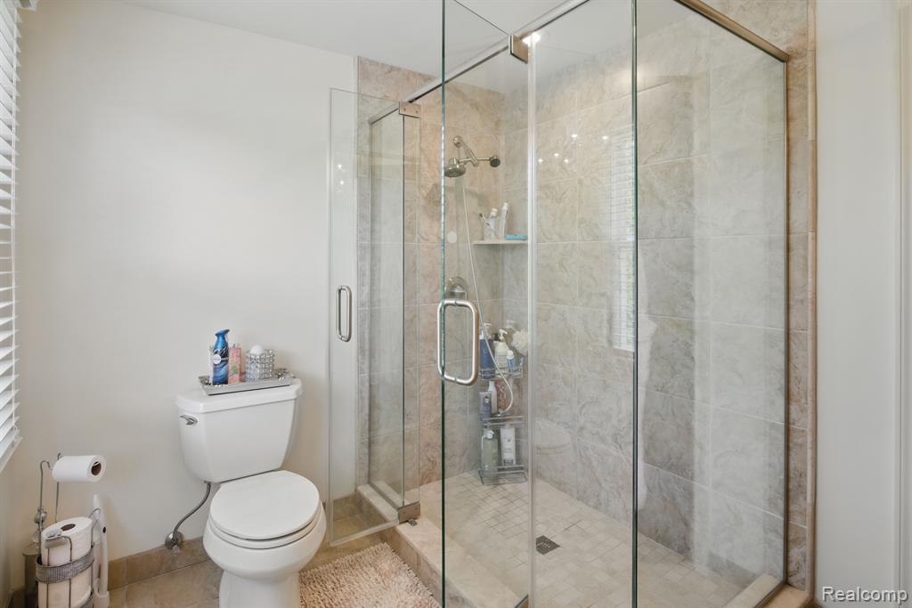 5389 Vincennes Drive, Bloomfield Hills, MI 48302 — Photo 54