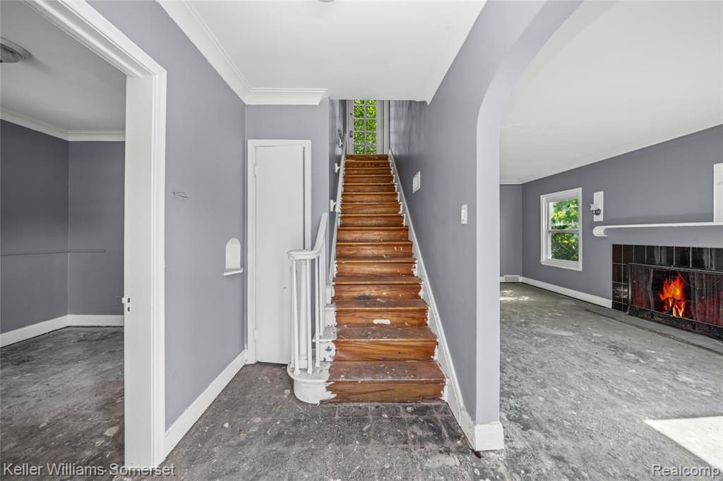 12375 E Outer Drive - Photo 5