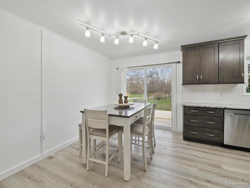 5469 HOGBACK Road, Fowlerville, MI 48836 — Photo 14