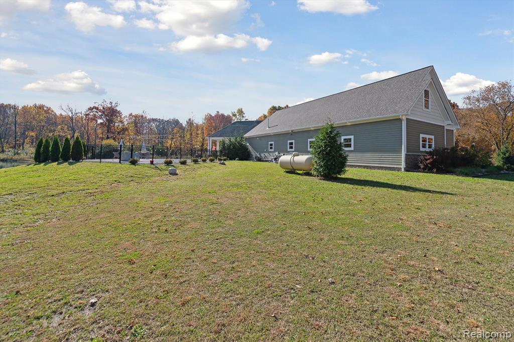2160 E Jones Road, Howell, MI 48855 — Photo 25