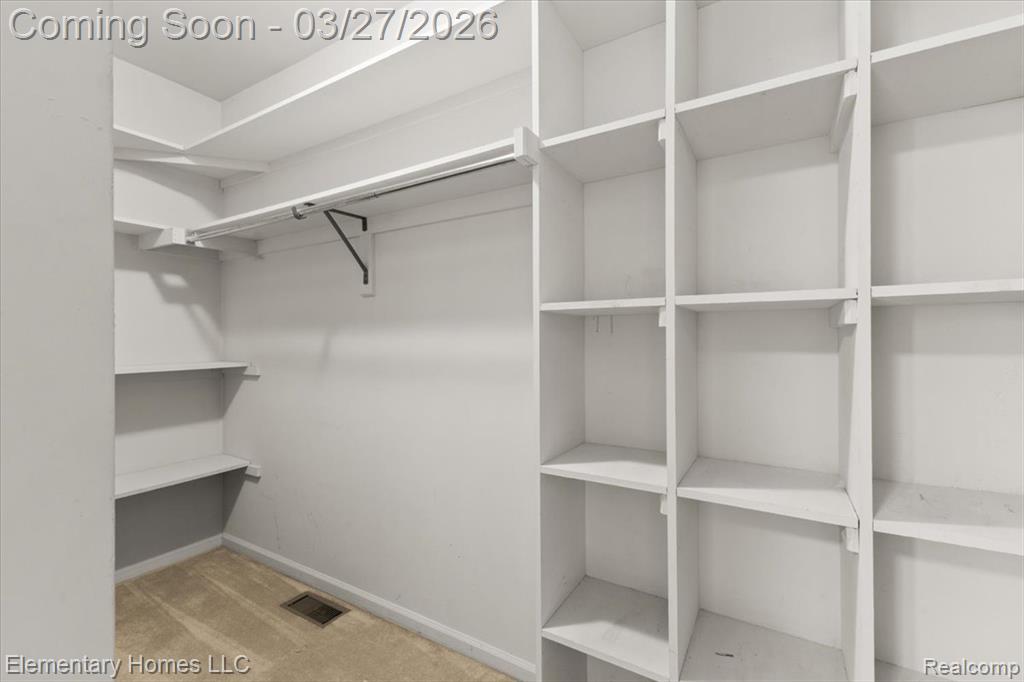 56688 Portsmouth Drive, Utica, MI, 48316