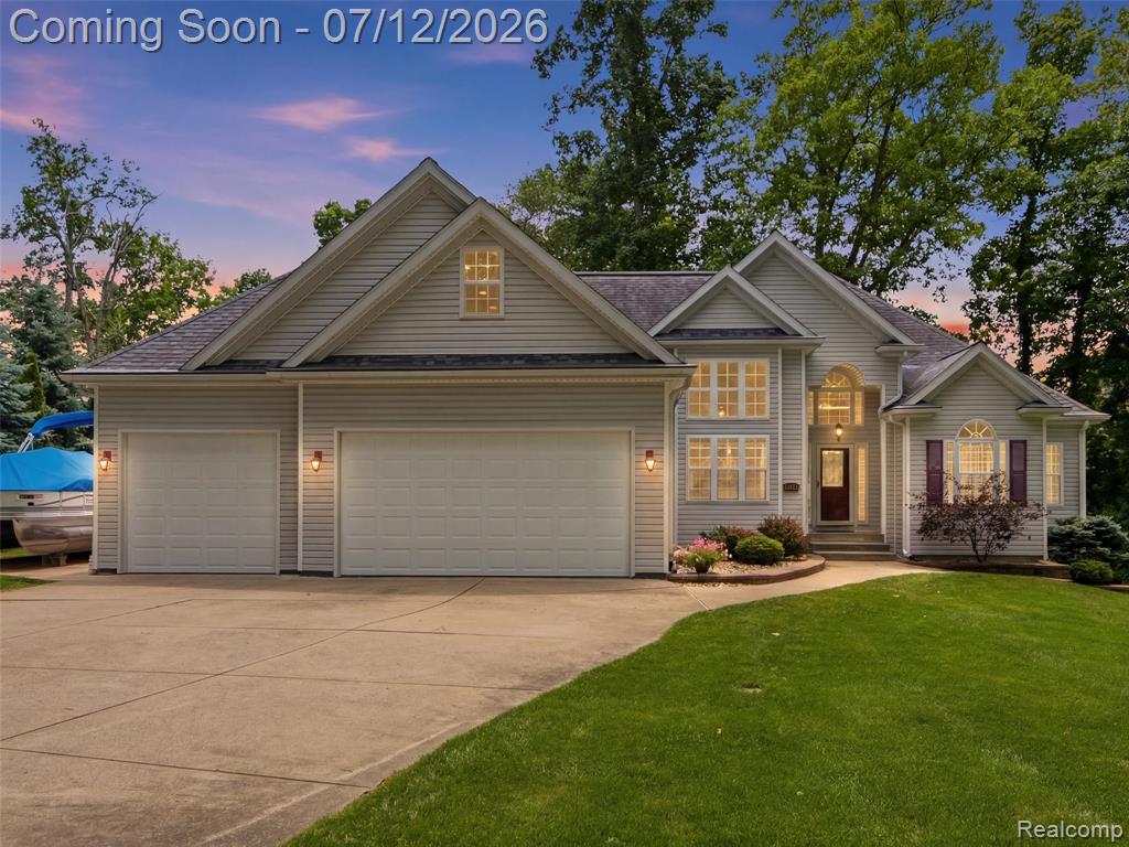 7495 Kovacs Drive, Linden, MI 48451 — Photo 3