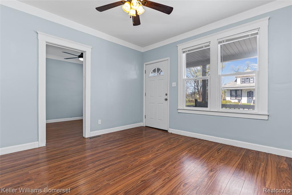 17167 Hasse Street, Hamtramck, MI 48212 — Photo 8