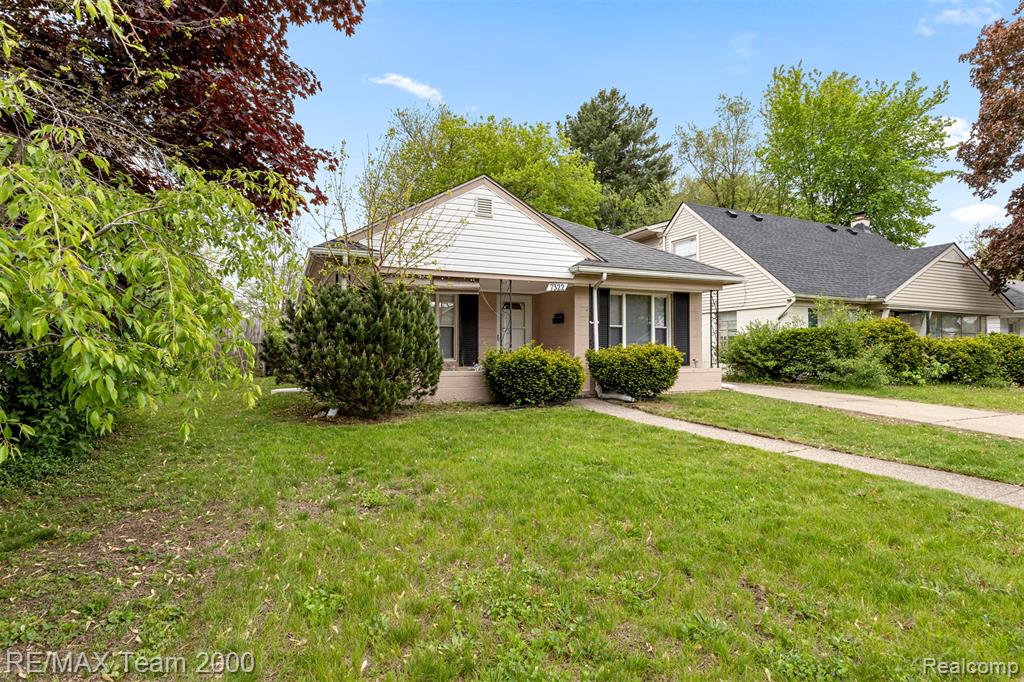 7322 Fenton Street, Dearborn Heights, MI 48127 — Photo 2