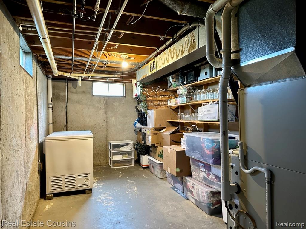 9335 Sheridan Road, Gaines Vlg, MI 48436 — Photo 17