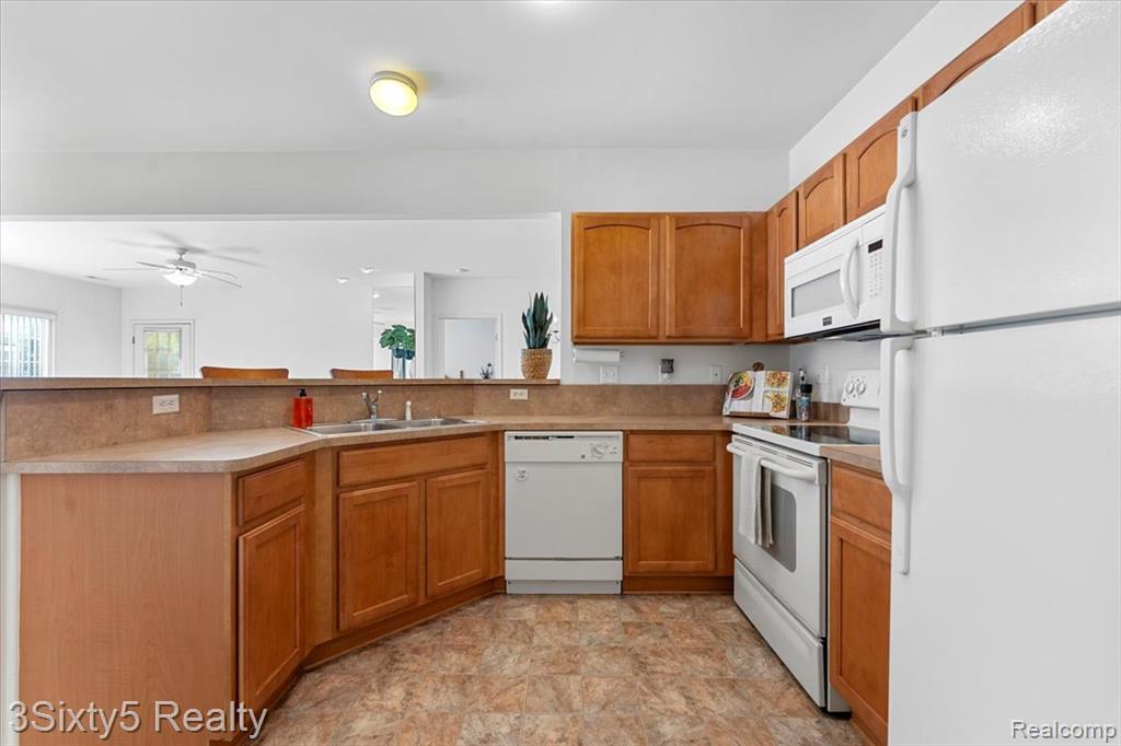 519 Mulberry Street, 33, Wyandotte, MI 48192 — Photo 11