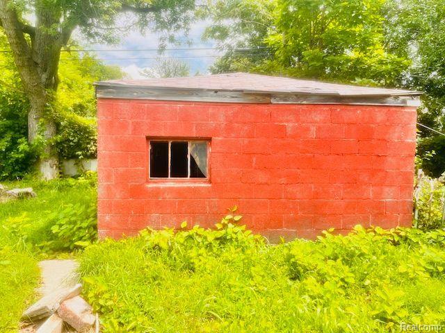 3964 SHERIDAN Street, Detroit, MI 48214 — Photo 13