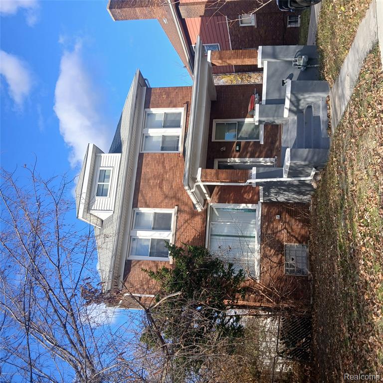 533 Trowbridge St, Detroit, MI 48202 — front exterior