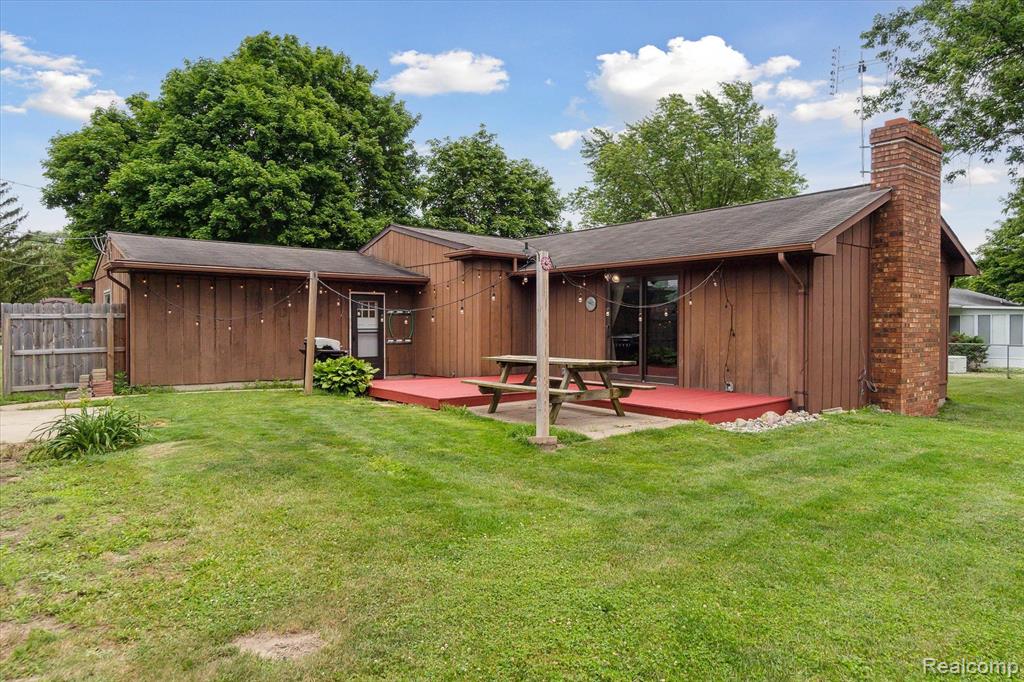 4466 VAN VLEET Road, Swartz Creek, MI 48473 — Photo 5