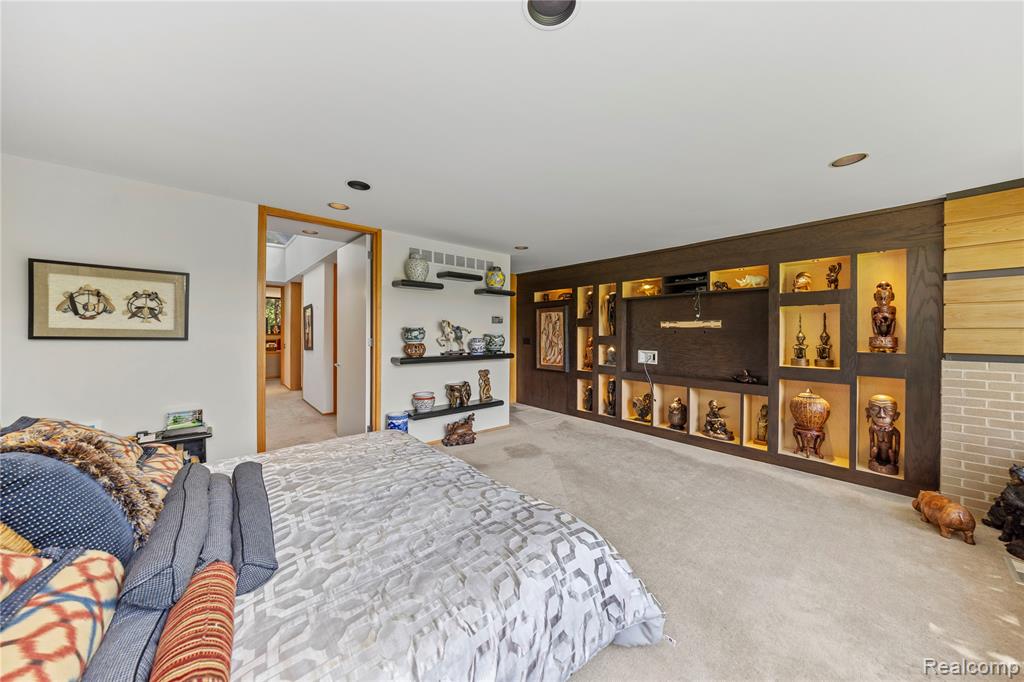 5035 Ponvalley Road, Bloomfield Hills, MI 48302 — Photo 20