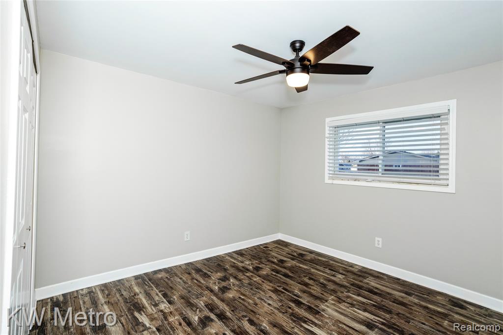 47420 Brent Court, Chesterfield, MI 48047 — Photo 14