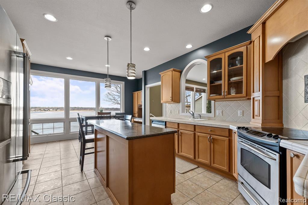 5118 S Shore Drive, Whitehall, MI, 49461