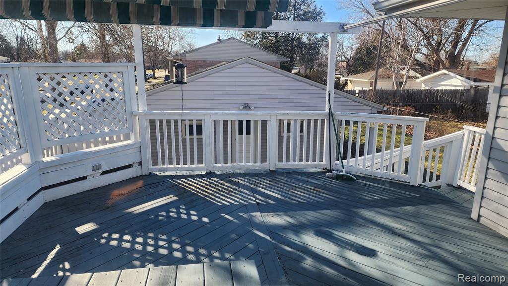 28621 Milton Avenue, Warren, MI 48092 — Photo 3