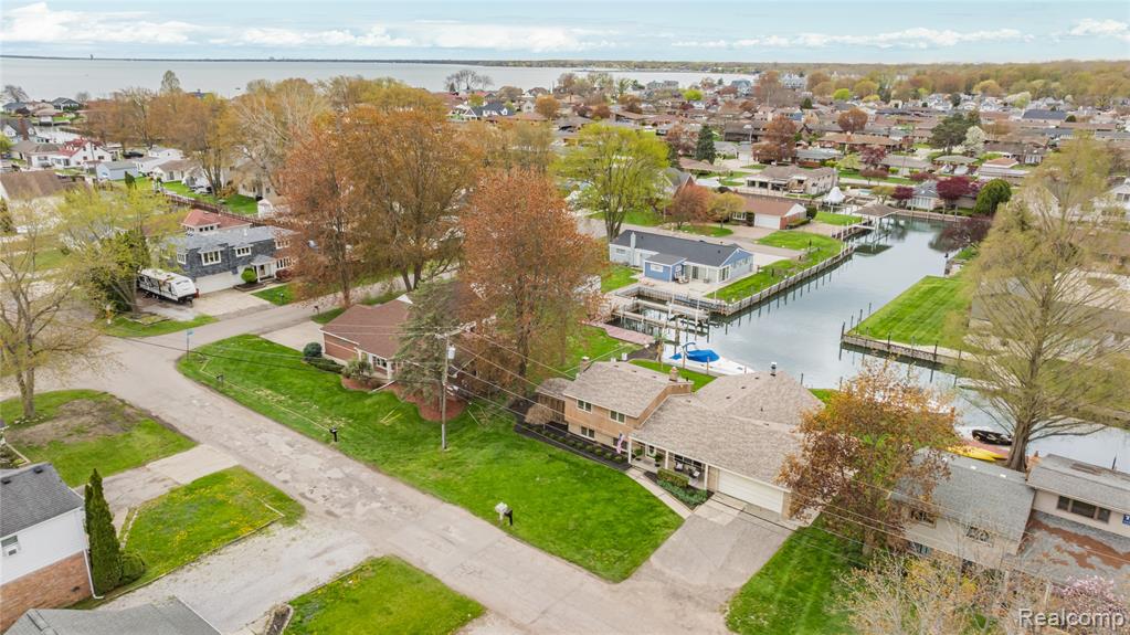 38027 Mallast Street, Harrison Township, MI — Photo 53