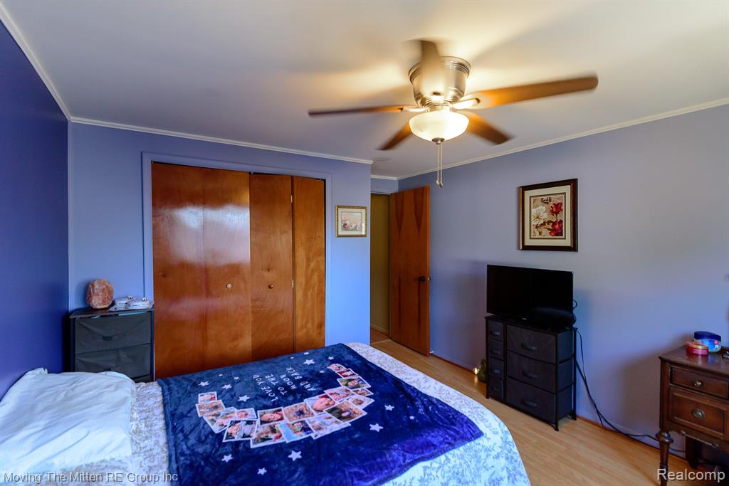 502 Estrada Drive, Belleville, MI 48111 — Photo 18