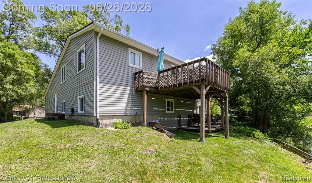 500 Neptune Drive, Ortonville, MI 48462 — Photo 53