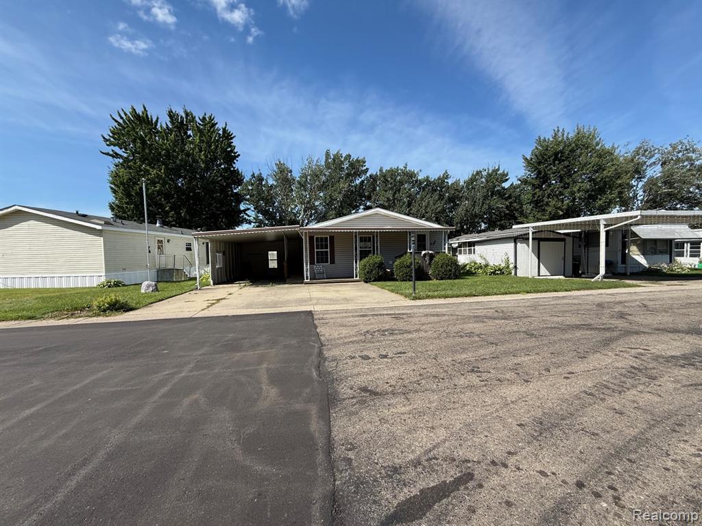 59 Clydesdale Drive, Mount Morris, MI 48458 — Photo 15