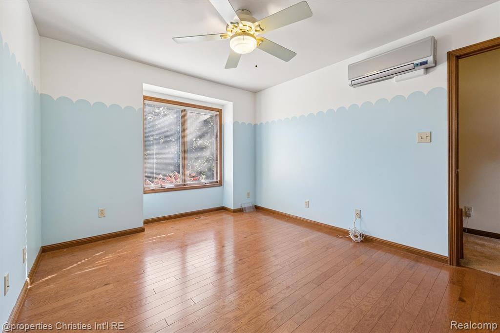 48818 Pebble Lane, Novi, MI — Photo 26
