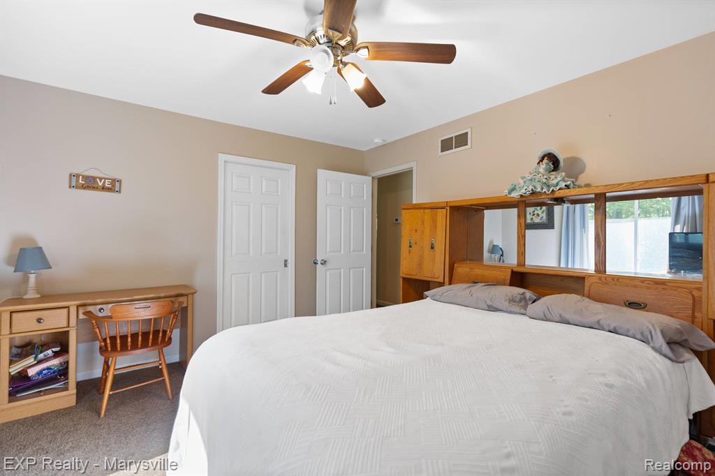 7187 Phillips, MI 48049 — Photo 13