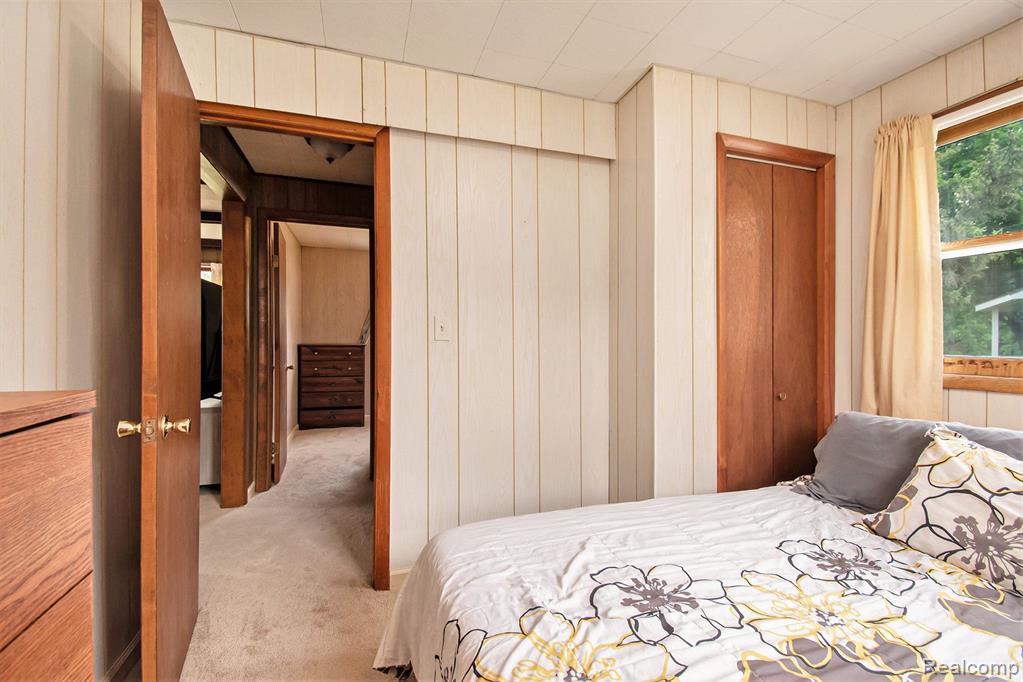 6954 LAKEVIEW Drive, Hubbard Lake, MI 49747 — Photo 11