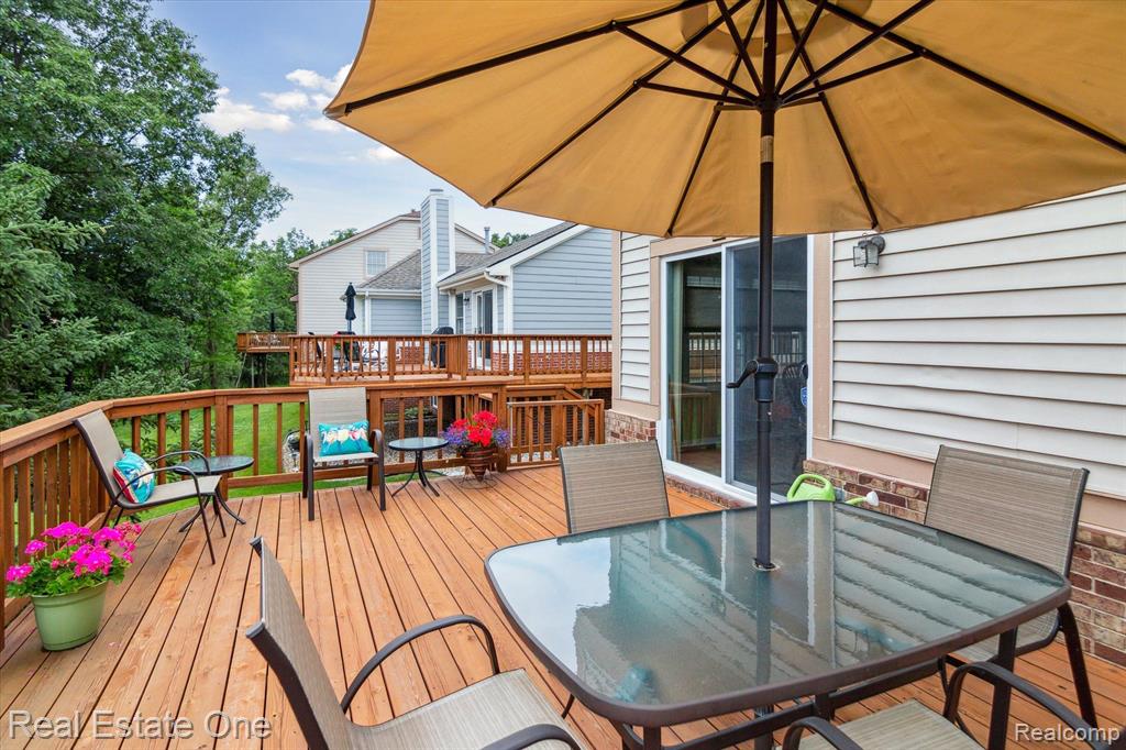 41694 KENILWORTH Lane, Novi, MI 48377 — Photo 30