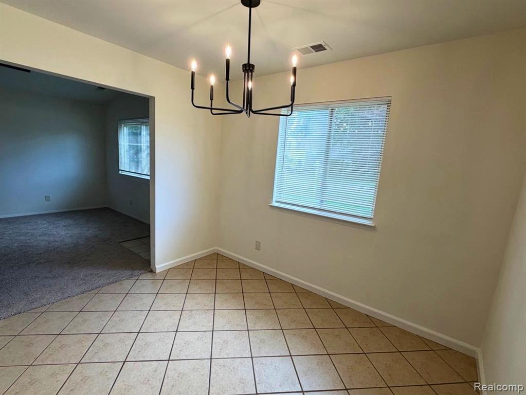 8468 Beatrice, Westland, MI — Photo 13